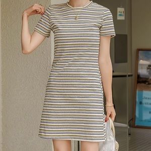 Colorful striped mini dress | Print tee dress